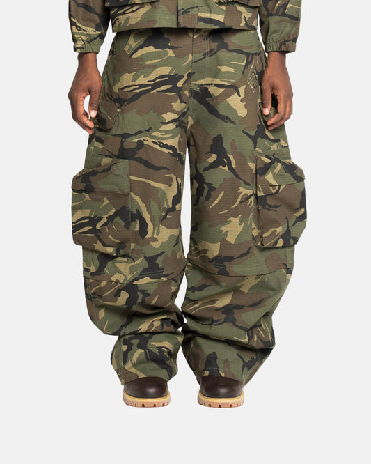 DETACHABLE CARGO PANTS